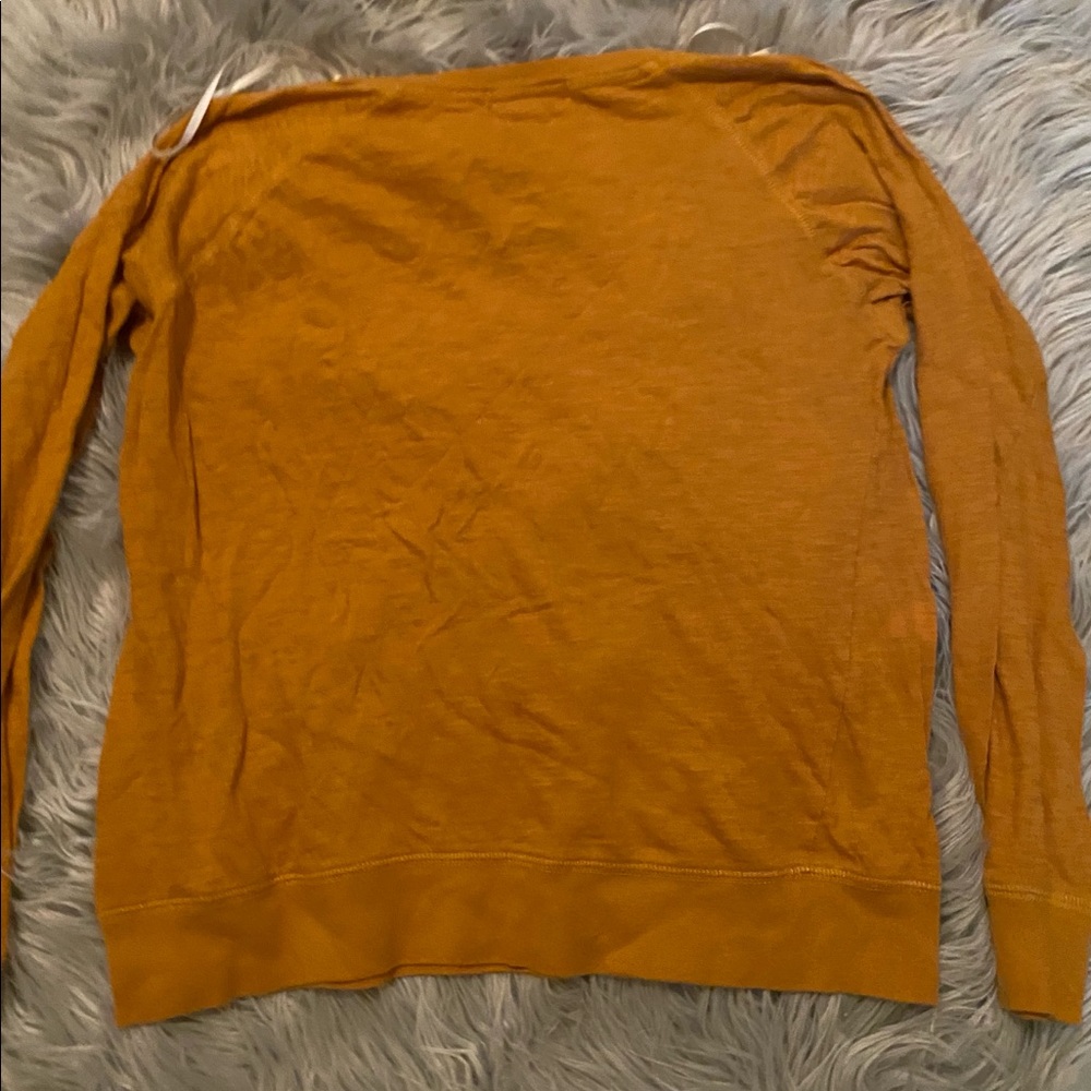 Mustard top - Picture 4 of 4